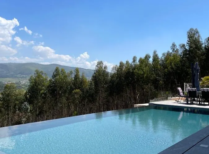 Alojamento de Acomodação e Pequeno-almoço A Casa Da Corsica Pero Moniz